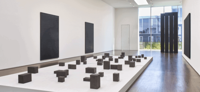 top-10-of-the-biggest-art-galleries-in-the-world-cai